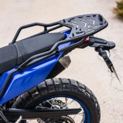 Genuine Yamaha Tenere 700- 42l Adventure Top Box Luggage Kit -Blk 10 Genuine Yamaha Tenere 700- 42l Adventure Top Box Luggage Kit -Blk -Outlet MotoGear Pro Store 2019 Yamaha XTZ700 EU Power Black Accessorized detail 008 B 55087.1625849883