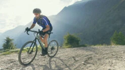 Yamaha Wabash RT Gravel E-Bike 20 Yamaha Wabash RT Gravel E-Bike -Outlet MotoGear Pro Store 2022 Yamaha WABASH RT EU Blue Steel Action 005 03 69991.1699613894