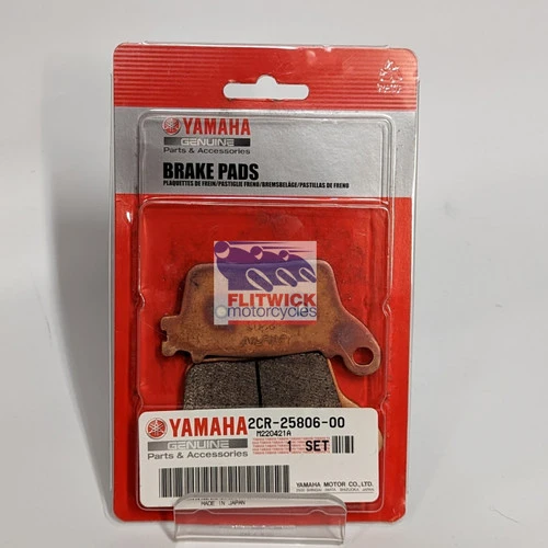 Genuine Yamaha OEM YZF-R1 & YZF-R6 Rear Brake Pad Pair Set - 2CR-25806-00 1 Genuine Yamaha OEM YZF-R1 & YZF-R6 Rear Brake Pad Pair Set - 2CR-25806-00