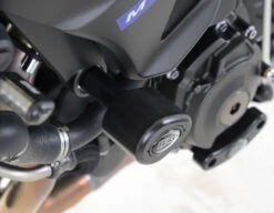R&G Crash Protectors CP0410BL Yamaha MT-10 -Outlet MotoGear Pro Store CP0410BL D 48769.1586858551