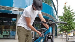 Hiplok D1000 Anti Angle-Grinder Bike D Lock - Sold Secure Diamond 13 Hiplok D1000 Anti Angle-Grinder Bike D Lock - Sold Secure Diamond -Outlet MotoGear Pro Store IMG 6577 min scaled 96361.1707479149