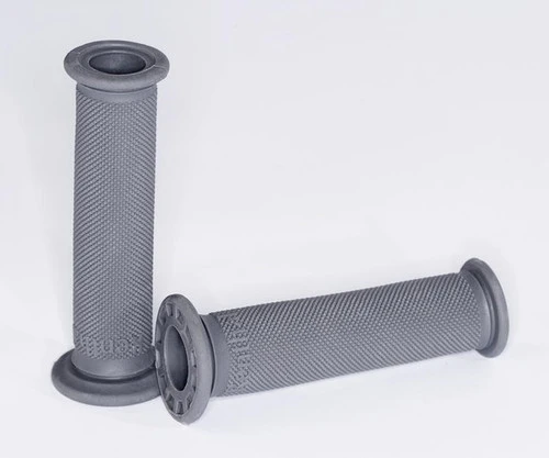 Renthal G148 Road Race Grips: MEDIUM Compound Full Diamond Pattern 1 Renthal G148 Road Race Grips: MEDIUM Compound Full Diamond Pattern