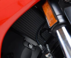 R&G Radiator Guard RAD0117BK Ducati Panigale 899 '13-, 959 '16-, 1199 '12-, 1299 '15- & Panigale V2 ’20- -Outlet MotoGear Pro Store RAD0117BK D 85825.1587118495