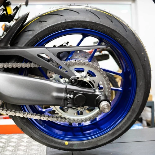 EASYBLOCK Bike Lock For Yamaha MT-09 & Tracer 9 2021 Onwards 4 EASYBLOCK Bike Lock For Yamaha MT-09 & Tracer 9 2021 Onwards - Image 4