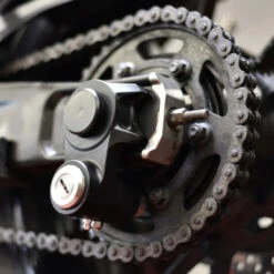 EASYBLOCK Bike Lock For Yamaha MT-07, XSR700, & YZF-R7 8 EASYBLOCK Bike Lock For Yamaha MT-07, XSR700, & YZF-R7 -Outlet MotoGear Pro Store Yamaha MT 07 Wheel Lock EasyBlock 4 854681 1800x1800 19990.1692461848